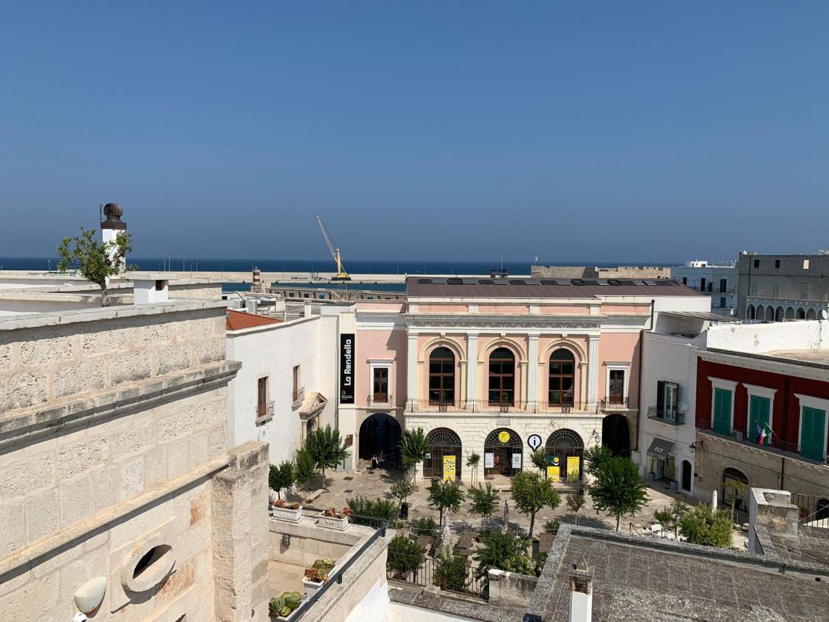 Palazzo Dei Gesuiti Monopoli Luaran gambar